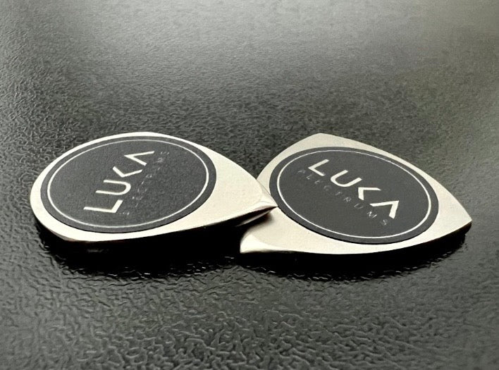 Handgemachtes Plektrum aus Titan: Jazz- oder Flow-Form, langlebiges Metall-Plektrum