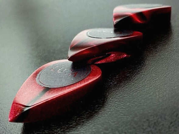 Handcrafted Kirinite Teardrop Guitar Plectrums - Custom Colorful Picks in Various Swirl Designs