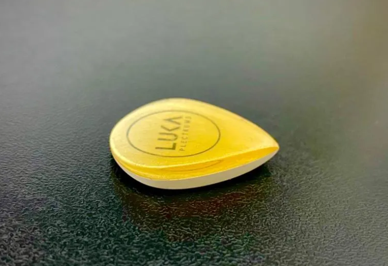 Handmade Jazz Guitar Pick, Ultem PEEK Hybrid, 6mm Thick Plectrum