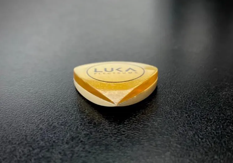 Handmade Jazz Guitar Pick, Ultem PEEK Hybrid, 6mm Thick Plectrum