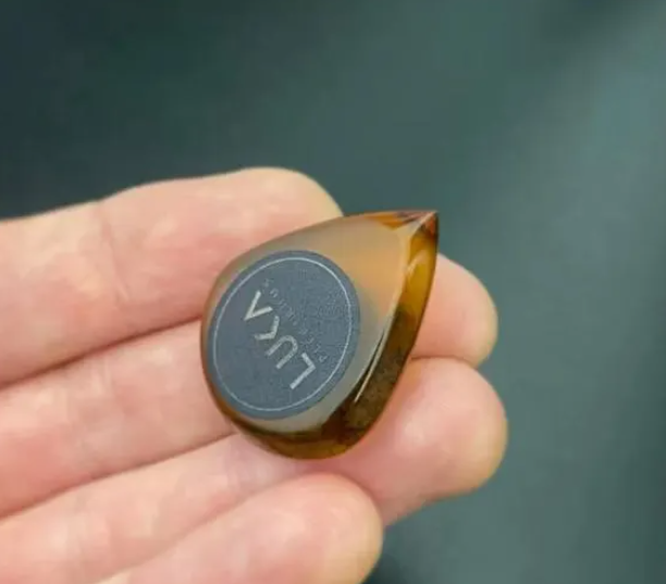 Handcrafted Amber Ultem Jazz Guitar Pick – Thick Plectrum for Guitarists