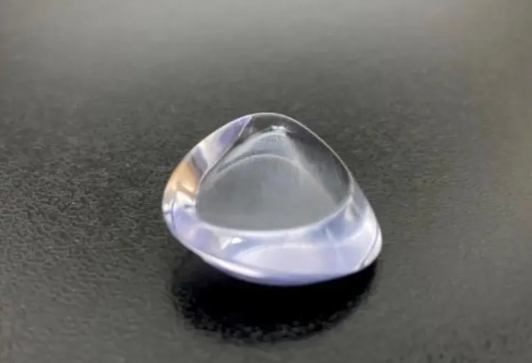 Crystal Clear Guitar Pick – Teardrop Multi-Angle Playable Plectrum – Warm Tone & High Gloss Finish