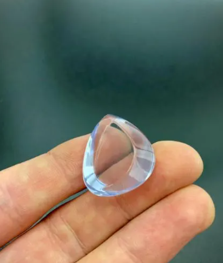 Crystal Clear Guitar Pick – Teardrop Multi-Angle Playable Plectrum – Warm Tone & High Gloss Finish