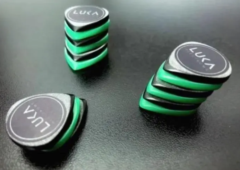 Mini Jazz Guitar Pick – UHMWPE, Black & Green, 2mm/3mm Thickness