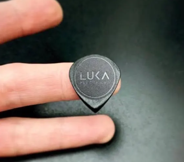 Mini Jazz Guitar Pick – UHMWPE, Black & Green, 2mm/3mm Thickness