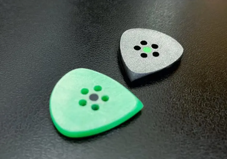 UHMWPE Attack Jazz Guitar Pick with Grip Holes