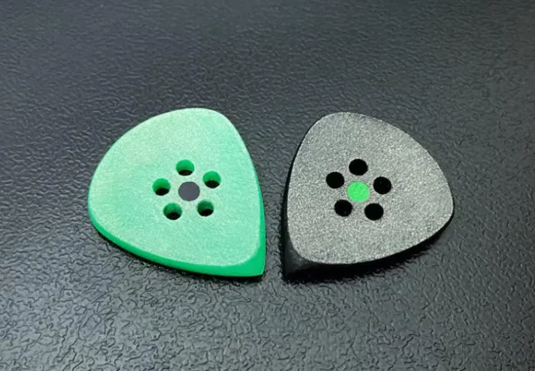 UHMWPE Attack Jazz Guitar Pick with Grip Holes