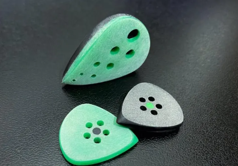 UHMWPE Attack Jazz Guitar Pick with Grip Holes
