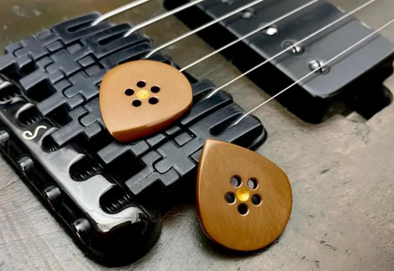 Vespel Guitar Pick – Jazz, Flow, Triangle Shapes – 1mm 1.5mm 2mm – Golden Button Grip & Speed Bevel Options