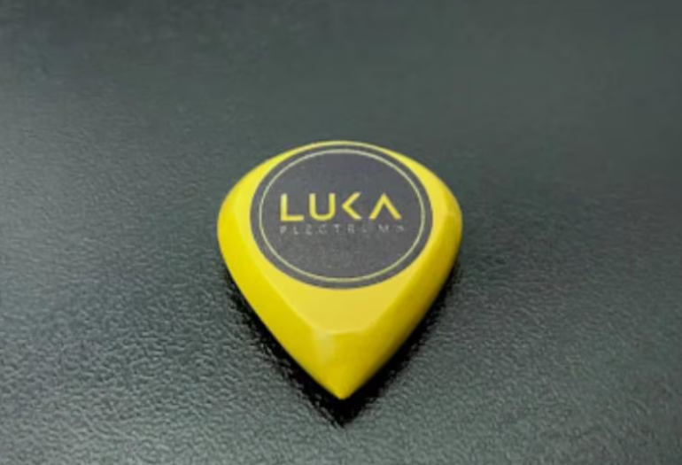 Torlon PAI Guitar Pick – Durable Teardrop Jazz Plectrum