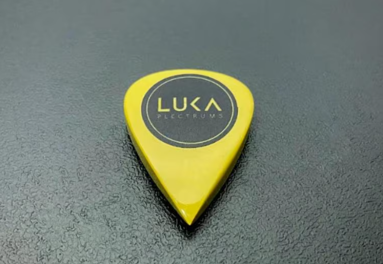 Torlon PAI Guitar Pick – Durable Teardrop Jazz Plectrum
