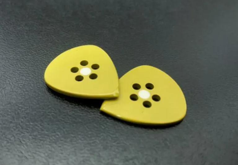 Torlon Attack Jazz Guitar Pick – Durable, Glow-in-the-Dark Plectrum