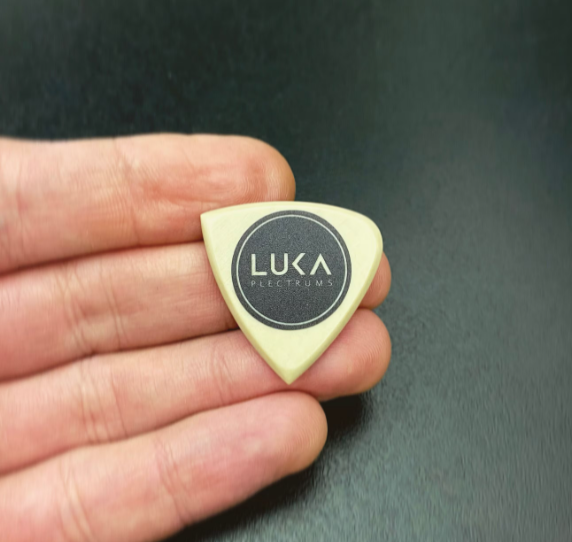Handcrafted Hybrid Guitar Pick: PEEK or ULTEM Plastic, Dual-Tip Design