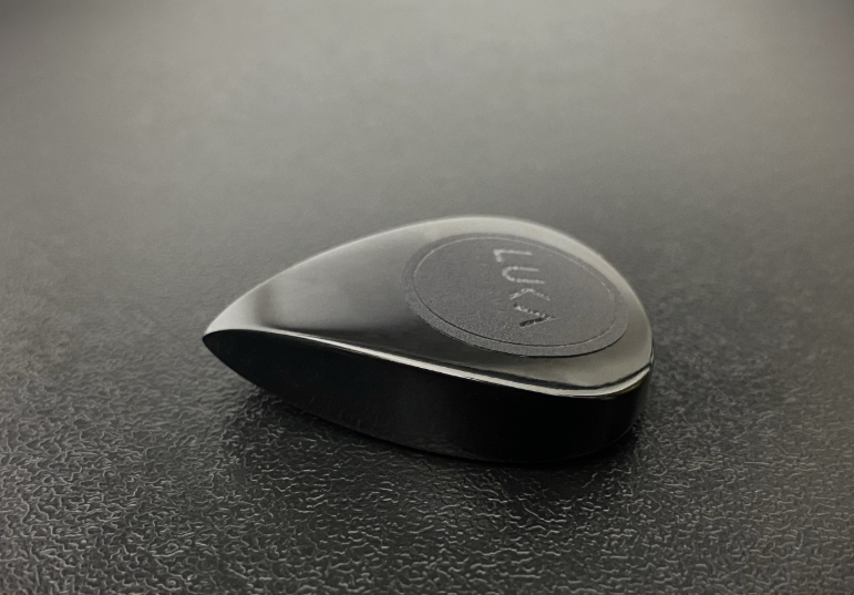 PEEK Teardrop Guitar Pick Black I White I Beige – Modern Performance Plectrum for Guitarists