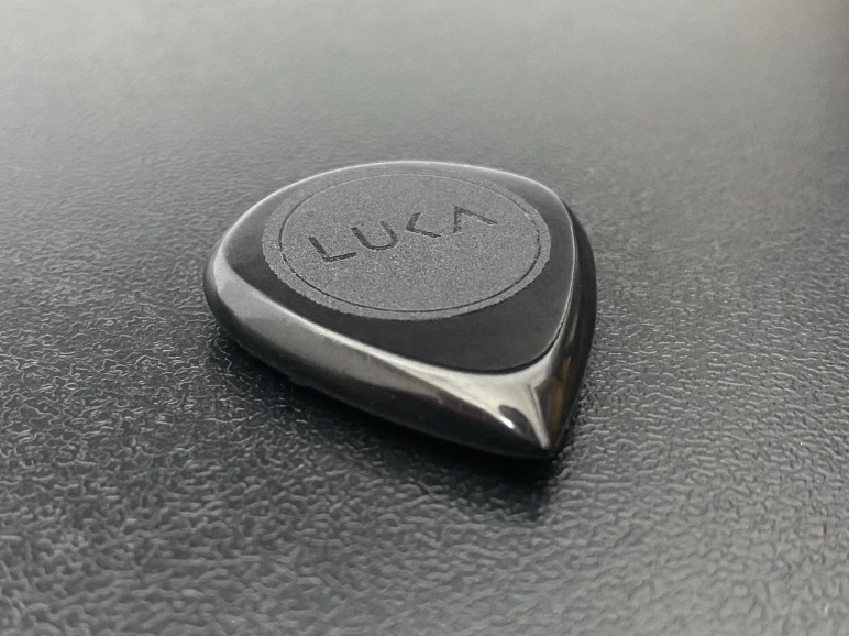 PEEK Jazz Guitar Pick – Modern, Long-Lasting, Precision Tool