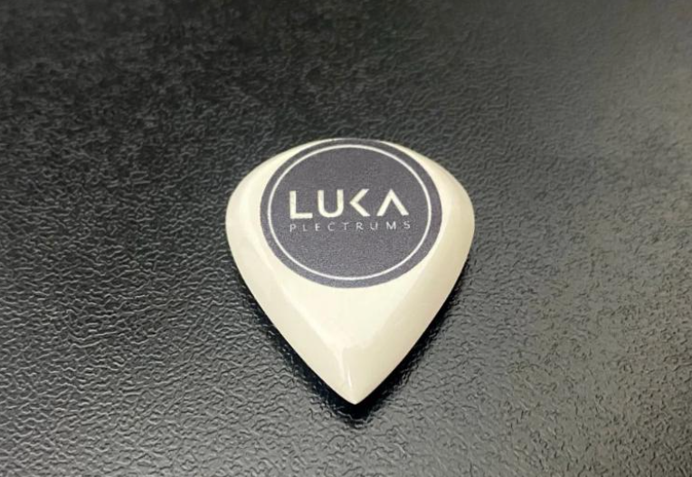 PEEK Jazz Guitar Pick – Modern, Long-Lasting, Precision Tool