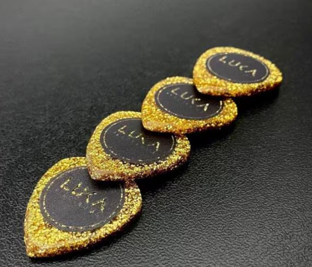 Handgefertigte Kirinite Gitarrenplektren – Plektrum aus Acryl in Flow-Form (Farbe wählbar)