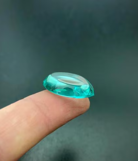 Ergonomic Leaf Guitar Pick – Transparent Aquamarine Cobalt Acrylic – Heavy Plectrum