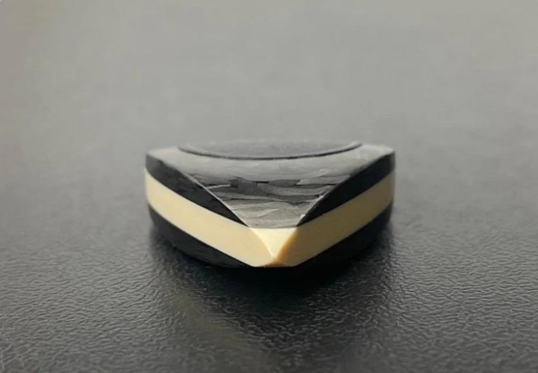 Carbon Fiber Ultem Peek Teardrop Guitar Pick – Luka Hybrid Plectrum