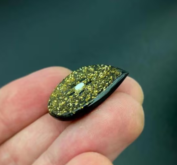 Jazz Guitar Pick – Black Gold Kirinite, Three-Layer Hybrid (UHMWPE, PEEK, Amber Ultem or Torlon Core)