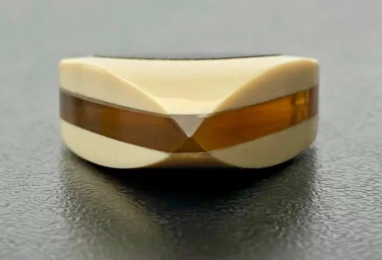Teardrop Guitar Pick – Layered PEEK ULTEM Plectrum