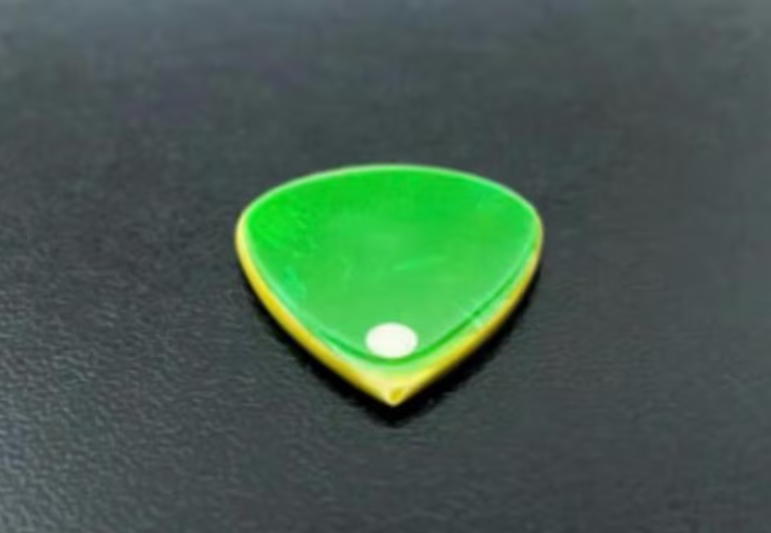 Modern Guitar Pick – Triple Layer Torlon Kirinite, Attack Jazz Shape