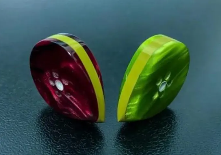 Modern Button Jazz Guitar Pick – Kirinite Torlon Hybrid Plectrum