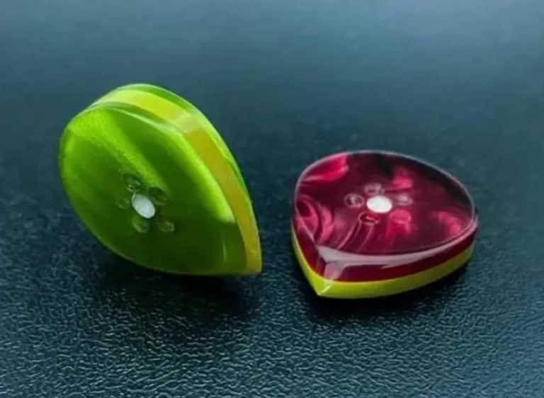 Modern Button Jazz Guitar Pick – Kirinite Torlon Hybrid Plectrum