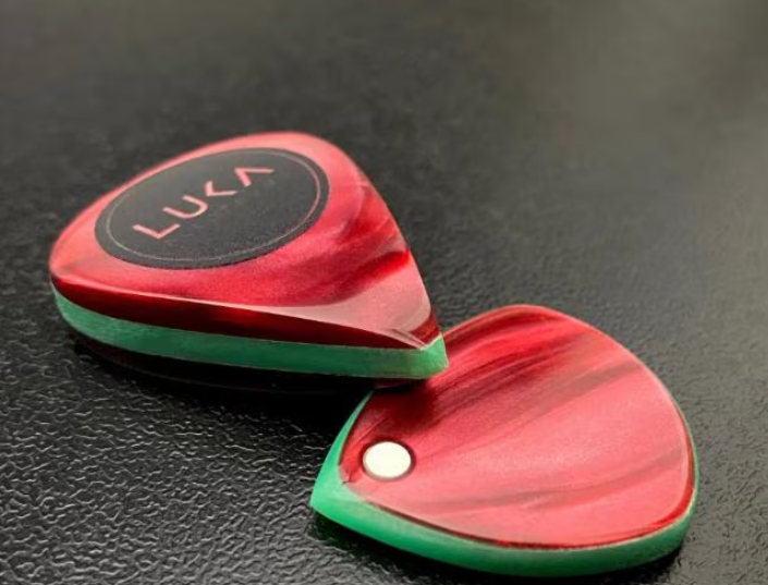 Teardrop Guitar Pick – Kirinite, UHMWPE Core, 7 Colors