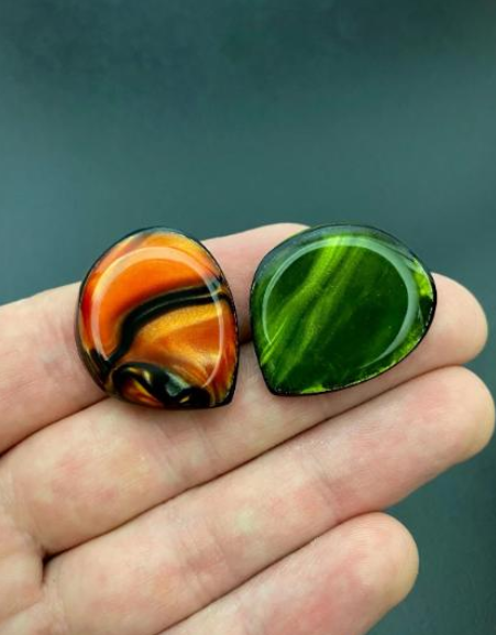 Custom Asymmetrical Leaf Guitar Pick – Kirinite, PEEK, UHMWPE or Ultem Core