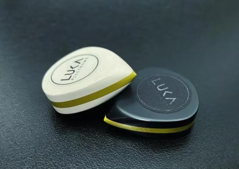Jazz Guitar Pick – PEEK, Torlon & UHMWPE Layers, 23 Combinations