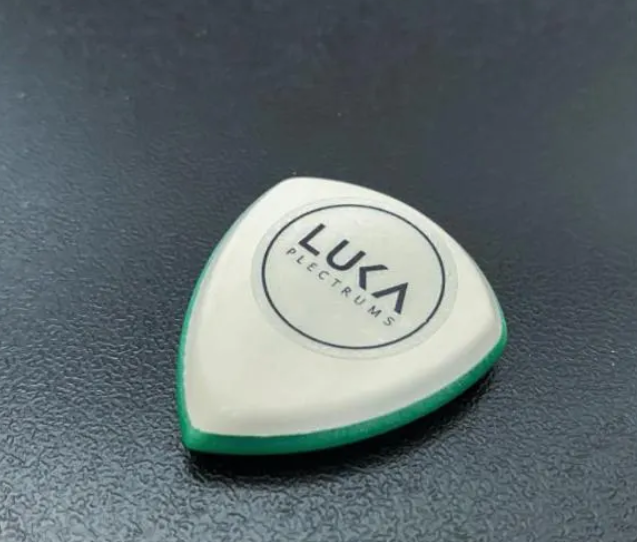 Flow Guitar Pick – PEEK, UHMWPE, Torlon & Ultem, 34 Layer Combinations