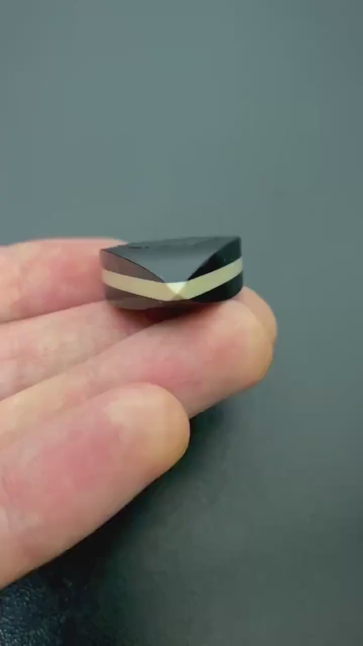 Triple Layer PEEK UHMWPE Teardrop Guitar Pick – 12 Layer Combinations