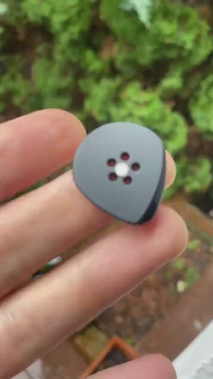 Jazz Guitar Plectrum – High-Performance PEEK Plastic, Unique Design