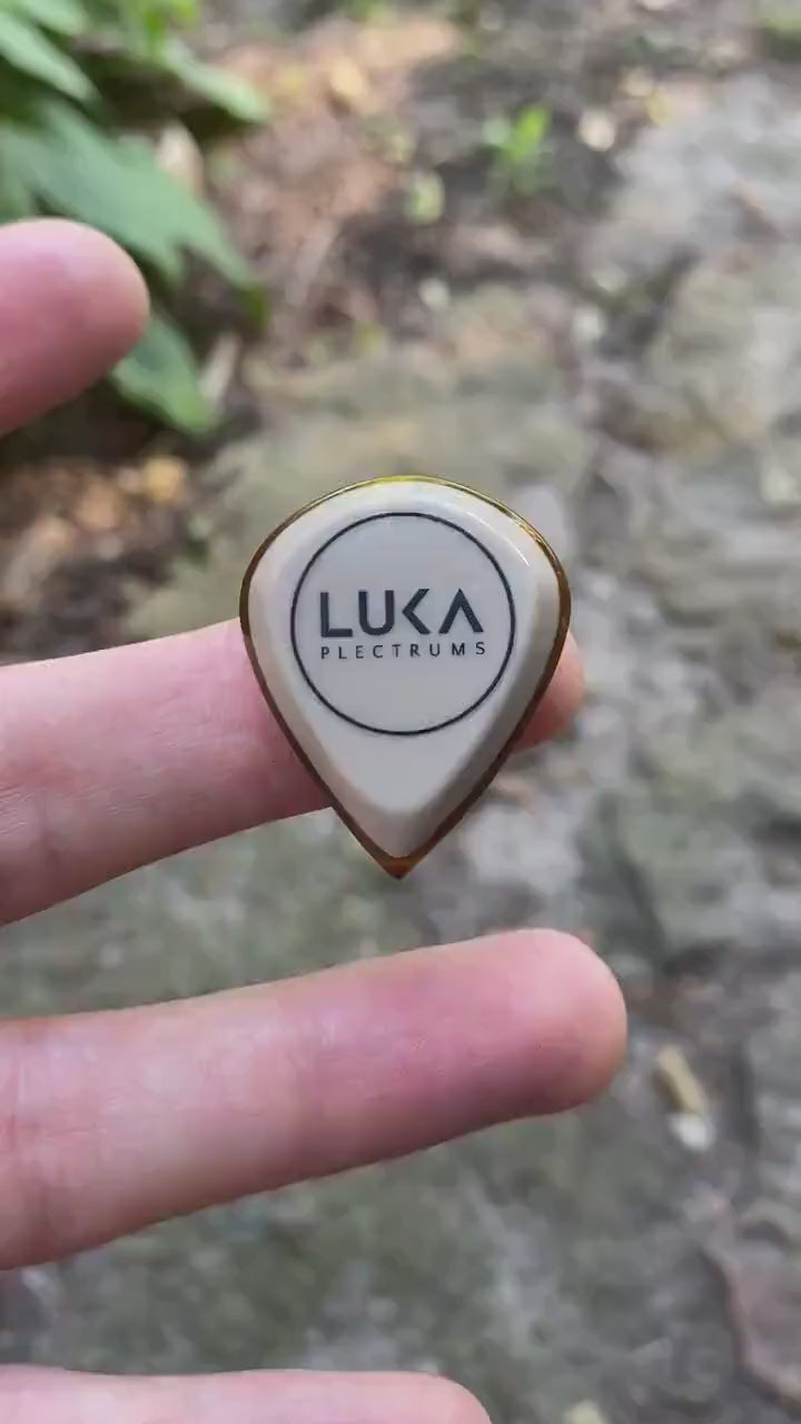 Triple Layer Jazz Guitar Pick – PEEK ULTEM UHMWPE TORLON Material, Enhanced Grip, Durable Sound
